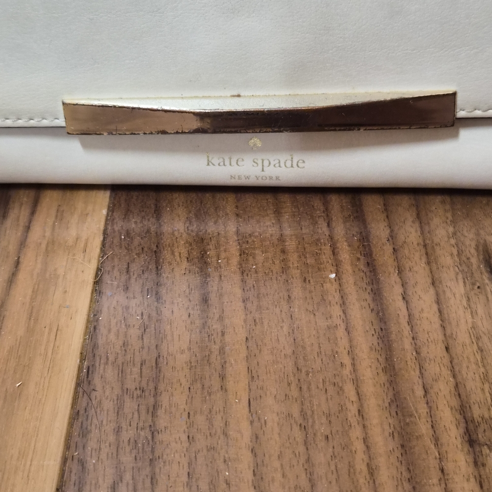 kate spade White Leather Clutch Wallet - Picture 2 of 6